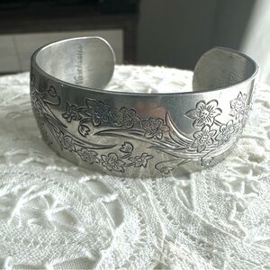 Vintage Kirk Stieff Narcissus Intricate Floral Silver Cuff Bracelet